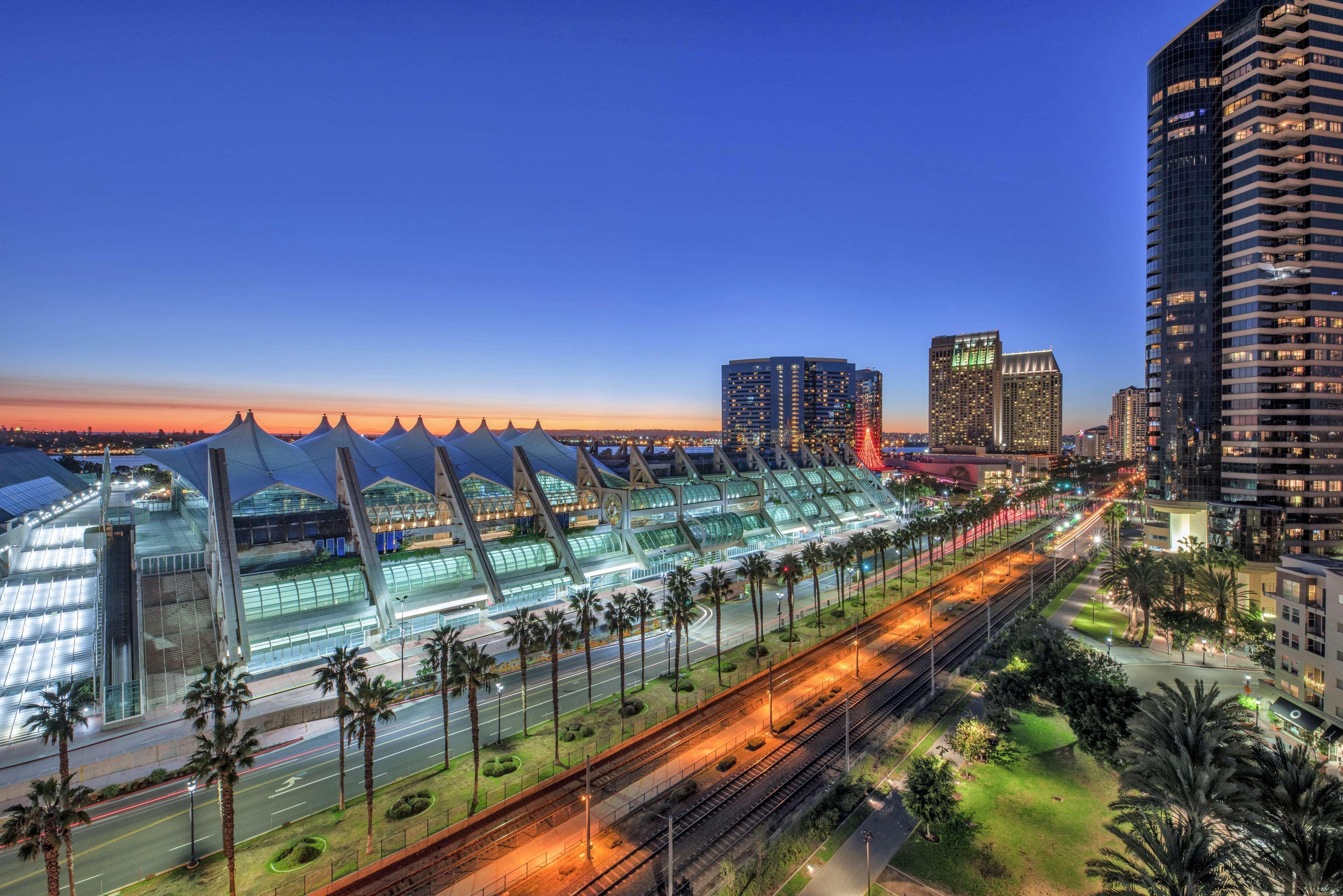 Hilton San Diego Gaslamp Quarter Exteriör bild